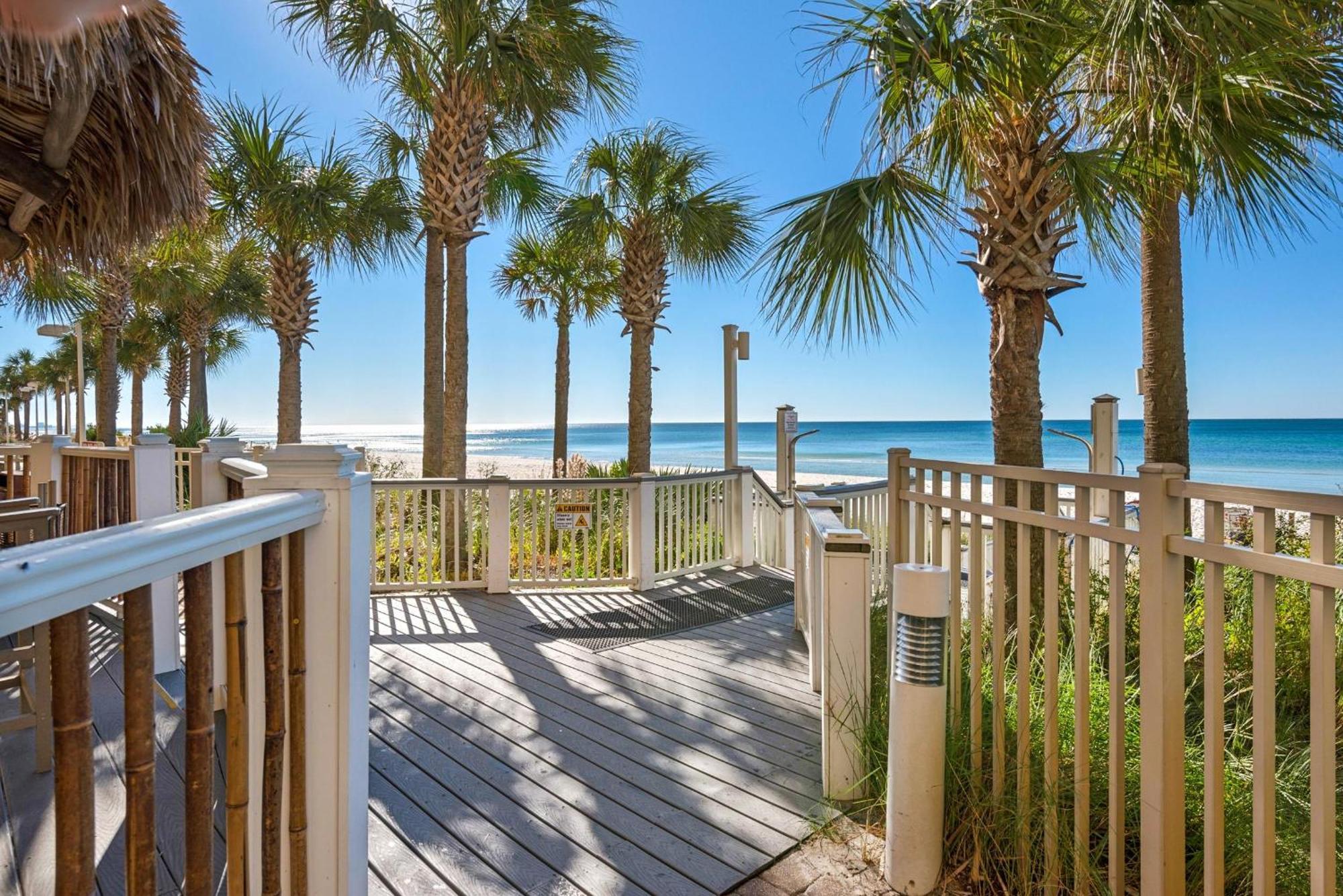 Calypso 2-103 West Holiday home